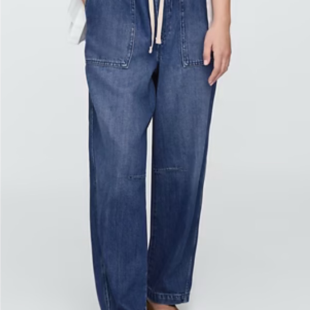 GAP Easy Jeans size medium